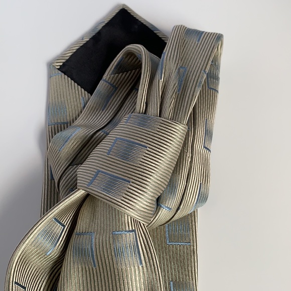 Pierre Cardin 100% silk made in Italy necktie - Picture 7 of 12